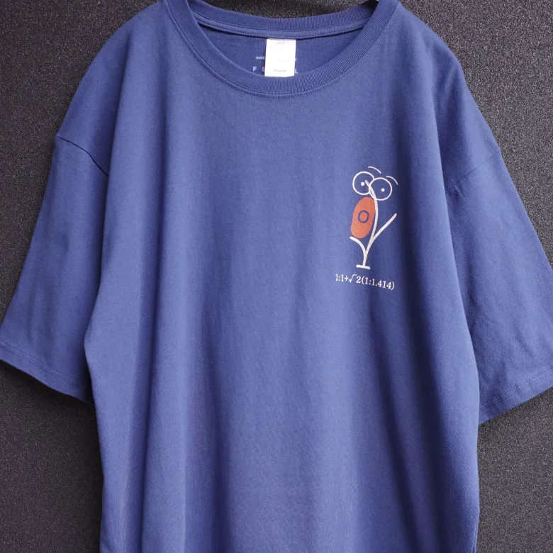 Mt.Chills - Tawoyaka Branches  Big Silhouette T-shirts Dark Blue Size L : Wear