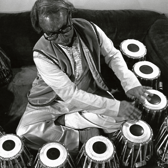 Kamalesh Maitra - Raag Kirwani on Tabla Tarang : LP